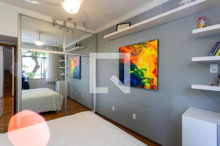 Apartamento à venda com 260m², 4 quartos e 1 vagaQuarto 2