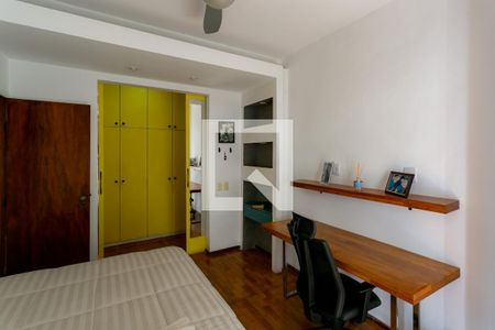 Apartamento à venda com 260m², 4 quartos e 1 vagaQuarto 1