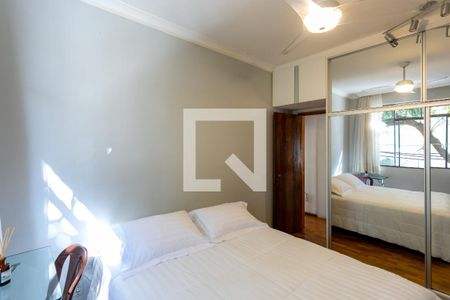 Apartamento à venda com 260m², 4 quartos e 1 vagaQuarto 2