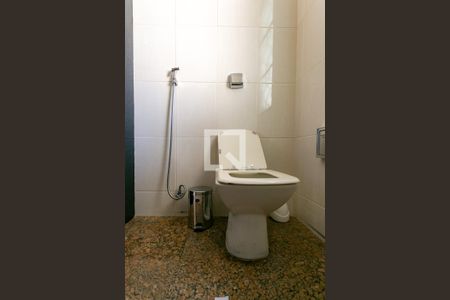 Apartamento à venda com 260m², 4 quartos e 1 vagaBanheiro 2