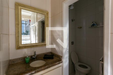 Apartamento à venda com 260m², 4 quartos e 1 vagaBanheiro de Serviço