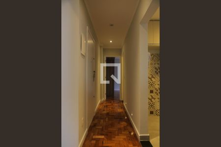 Corredor de apartamento para alugar com 1 quarto, 70m² em Aparecida, Santos