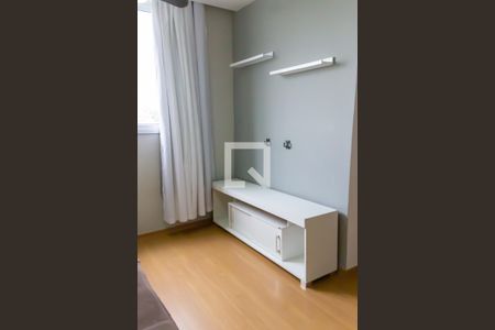 Sala de apartamento à venda com 2 quartos, 48m² em Encantado, Rio de Janeiro