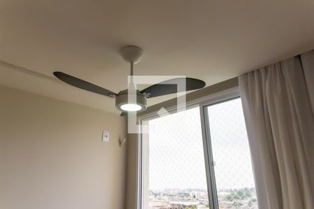 Sala de apartamento à venda com 2 quartos, 48m² em Encantado, Rio de Janeiro