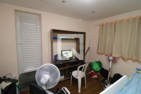 Casa à venda com 250m², 4 quartos e 3 vagasSuite