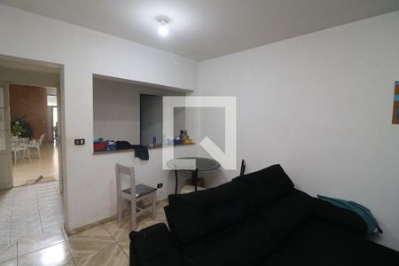 Casa à venda com 250m², 4 quartos e 3 vagasSala