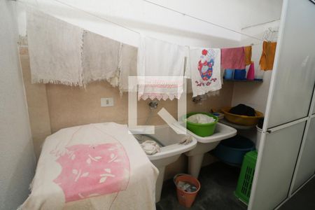 Casa à venda com 250m², 4 quartos e 3 vagasÁrea de Serviço