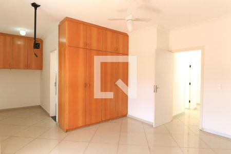 Suíte de casa para alugar com 3 quartos, 300m² em Jardim das Indústrias, São José dos Campos