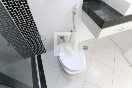 Casa para alugar com 300m², 3 quartos e 5 vagasBanheiro