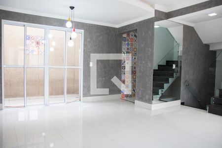 Sala de casa de condomínio para alugar com 3 quartos, 100m² em Vila Nova Mazzei, São Paulo