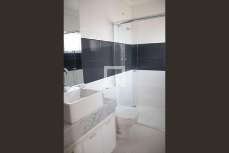 Banheiro do Quarto 1 de casa de condomínio para alugar com 3 quartos, 100m² em Vila Nova Mazzei, São Paulo