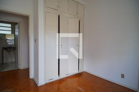 Apartamento à venda com 152m², 4 quartos e sem vagaQuarto 2 