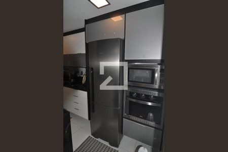 Apartamento à venda com 80m², 2 quartos e 1 vagaCozinha - Armários