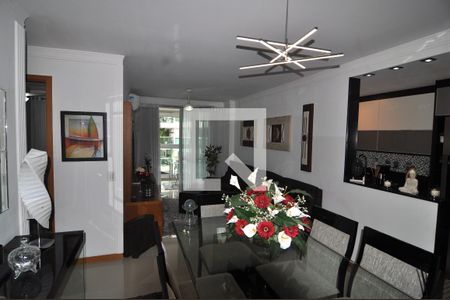 Apartamento à venda com 80m², 2 quartos e 1 vagaSala 