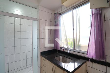 Cozinha de apartamento para alugar com 2 quartos, 46m² em Jardim Valéria, Guarulhos