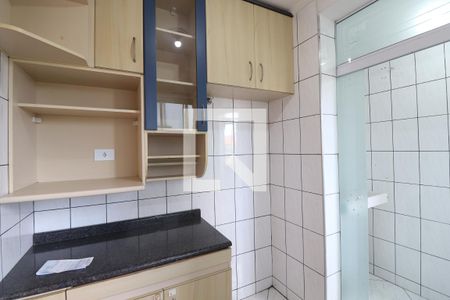 Cozinha de apartamento para alugar com 2 quartos, 46m² em Jardim Valéria, Guarulhos