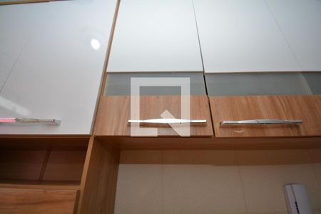 Apartamento à venda com 60m², 2 quartos e sem vagaCozinha e Área de Serviço- Armários