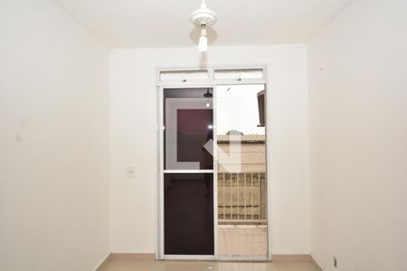 Sala de apartamento à venda com 2 quartos, 60m² em Parada de Lucas, Rio de Janeiro