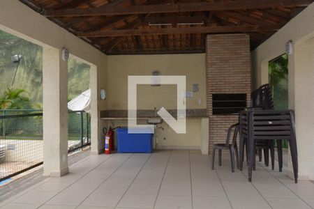 Apartamento à venda com 60m², 2 quartos e sem vagaÁrea comum - Churrasqueira