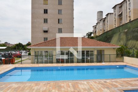 Apartamento à venda com 60m², 2 quartos e sem vagaÁrea comum - Piscina