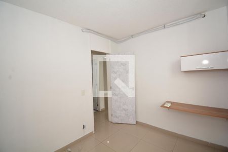 Quarto 1 de apartamento à venda com 2 quartos, 60m² em Parada de Lucas, Rio de Janeiro