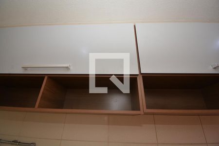 Apartamento à venda com 60m², 2 quartos e sem vagaCozinha e Área de Serviço - Armários