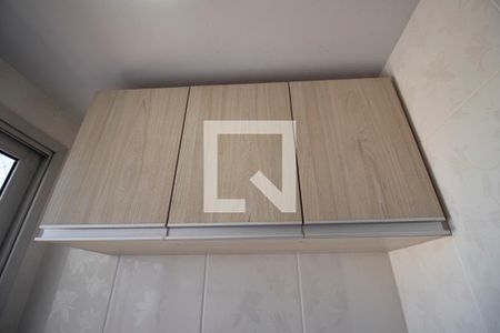 Apartamento para alugar com 70m², 2 quartos e 1 vagaÁrea de serviço