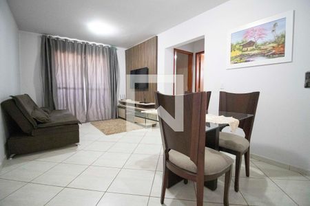 Sala de apartamento para alugar com 2 quartos, 70m² em Vila Monticelli, Goiânia