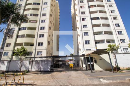 Apartamento para alugar com 70m², 2 quartos e 1 vagaFachada
