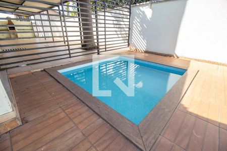 Apartamento para alugar com 70m², 2 quartos e 1 vagaPiscina