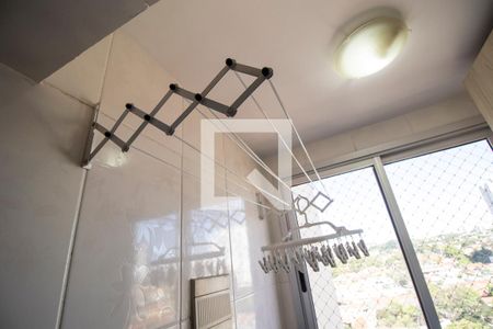 Apartamento para alugar com 70m², 2 quartos e 1 vagaÁrea de serviço