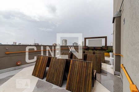 Studio à venda com 18m², 1 quarto e sem vaga Studio à venda com 18m², 1 quarto e sem vagaCinema