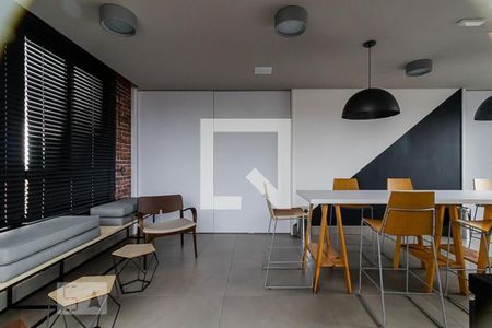 Studio à venda com 18m², 1 quarto e sem vaga Studio à venda com 18m², 1 quarto e sem vagaÁrea comum - Salão de festas