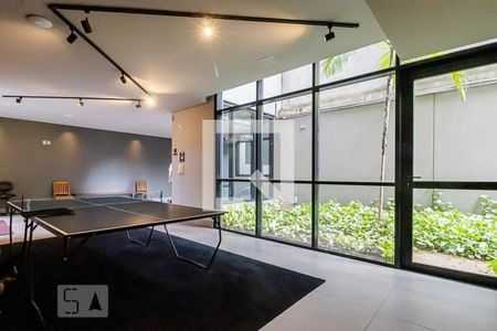 Studio à venda com 18m², 1 quarto e sem vaga Studio à venda com 18m², 1 quarto e sem vagaÁrea comum - Salão de Jogos