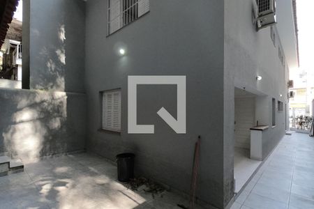 Casa para alugar com 203m², 3 quartos e 2 vagasFundos