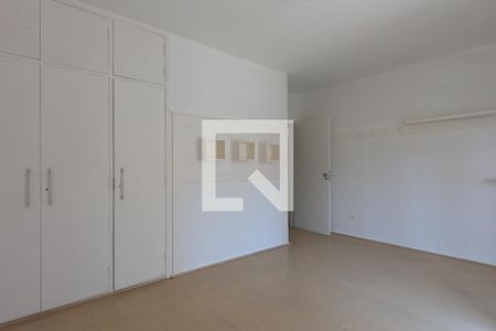 Quarto de casa para alugar com 3 quartos, 203m² em Vila Progredior, São Paulo