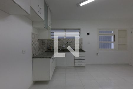 Casa para alugar com 203m², 3 quartos e 2 vagasCozinha