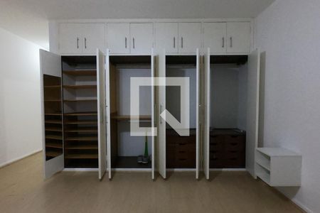 Casa para alugar com 203m², 3 quartos e 2 vagasSuíte