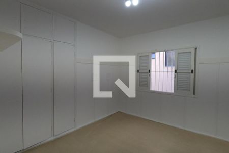 Casa para alugar com 203m², 3 quartos e 2 vagasQuarto 2