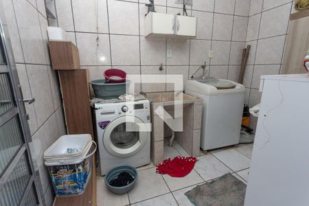 Casa à venda com 258m², 4 quartos e 2 vagasÁrea de serviço 