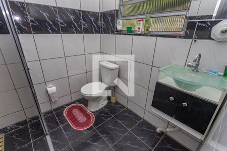 Casa à venda com 258m², 4 quartos e 2 vagasBanheiro da suíte 2 