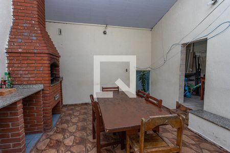 Casa à venda com 258m², 4 quartos e 2 vagasChurrasqueira 