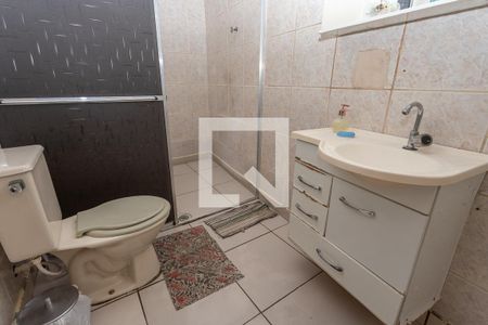 Casa à venda com 258m², 4 quartos e 2 vagasBanheiro da suíte 1 