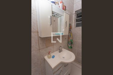 Casa à venda com 258m², 4 quartos e 2 vagasBanheiro da suíte 1 