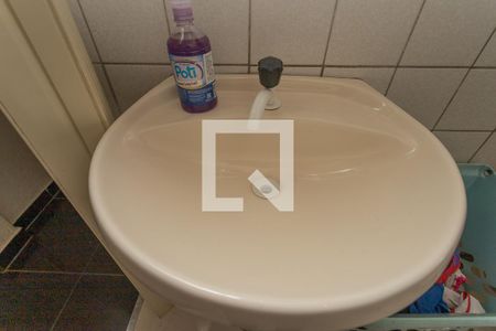 Casa à venda com 258m², 4 quartos e 2 vagasBanheiro 