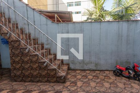 Casa à venda com 258m², 4 quartos e 2 vagasVista da cozinha 1 