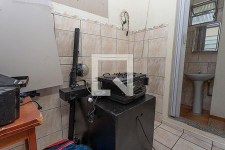 Casa à venda com 258m², 4 quartos e 2 vagasCozinha da churrasqueira 