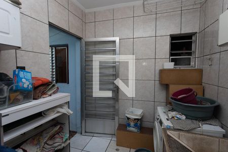 Casa à venda com 258m², 4 quartos e 2 vagasÁrea de serviço 