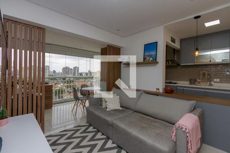 Sala de apartamento à venda com 2 quartos, 73m² em Vila Cordeiro, São Paulo