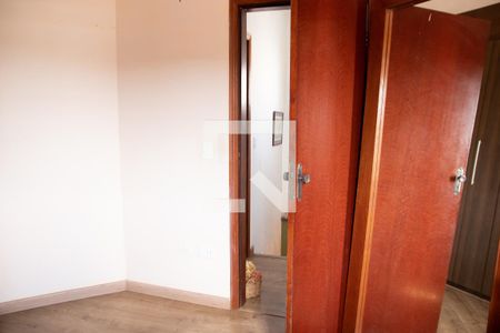 Casa à venda com 100m², 3 quartos e 2 vagas Casa à venda com 100m², 3 quartos e 2 vagasQuarto 3